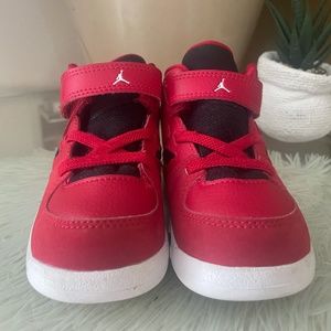 red jordan flights